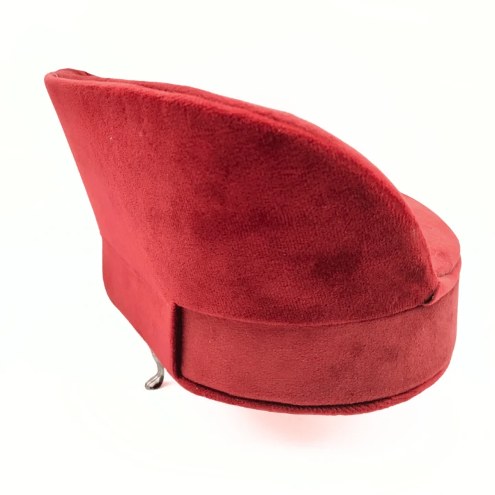 Szkatułka bordowa sofa5.png