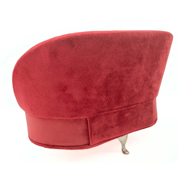Szkatułka bordowa sofa6.png