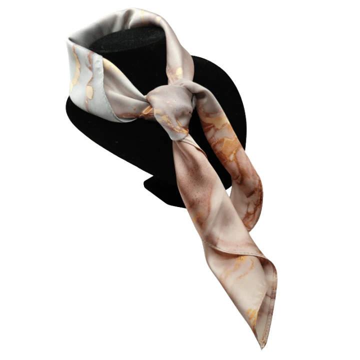 Apaszka pudrowy róż akwarel.png